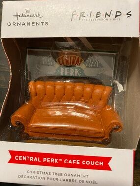 Friends Christmas ornament (M200)